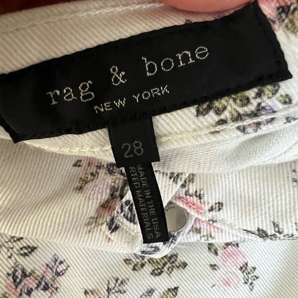 NWT Rag & Bone Micro Floral Boy High Waist Cropped Jeans sz 28 - Picture 4 of 9